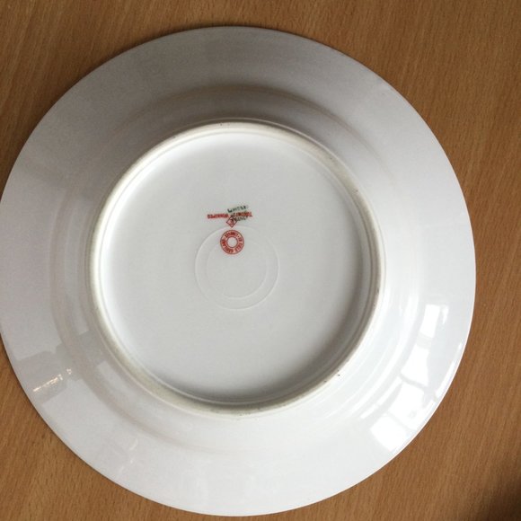 Bundle of 3 Limoges France porcelain 1 pasta bowl and 2 plates floral patterns - Picture 3 of 8